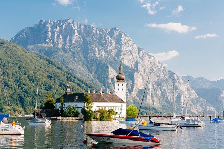 Guided Hallstatt Day Trip from Vienna (incl. Boat)