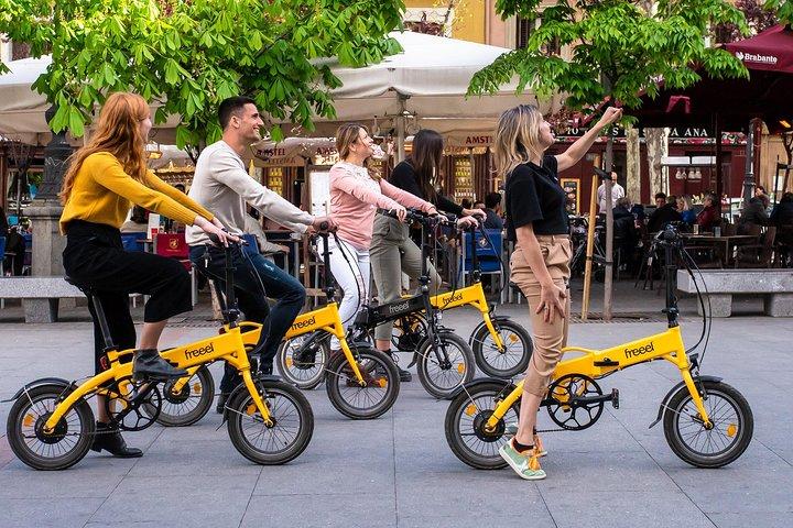 Madrid Electric Bike Private Tour: Highlights & Parks