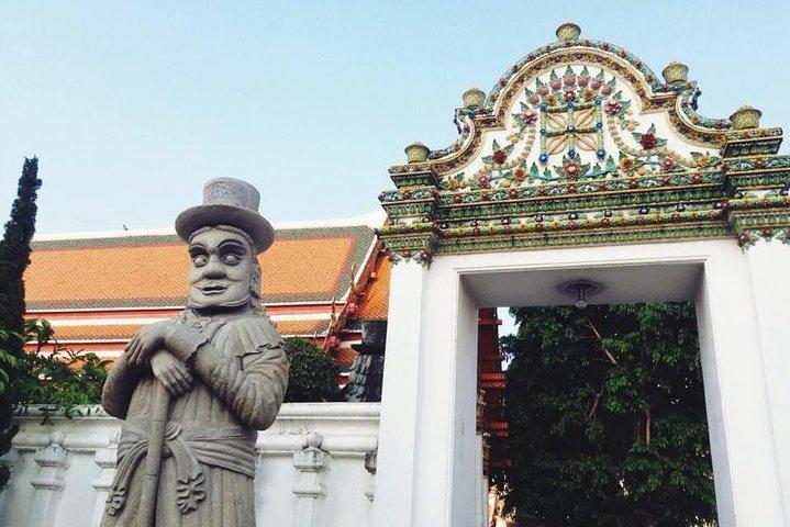 Full Day Charter a Private Car with Guide in Bangkok