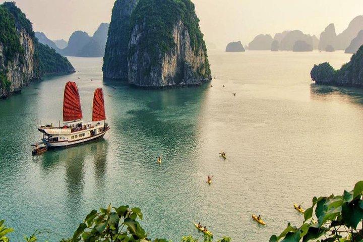 Halong Bay Full Day with Kayaking, Hiking viewpoint, Cave - Deluxe To Luxury