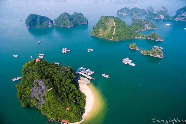 From your cruise port to Ninh Binh 1 day with our driver