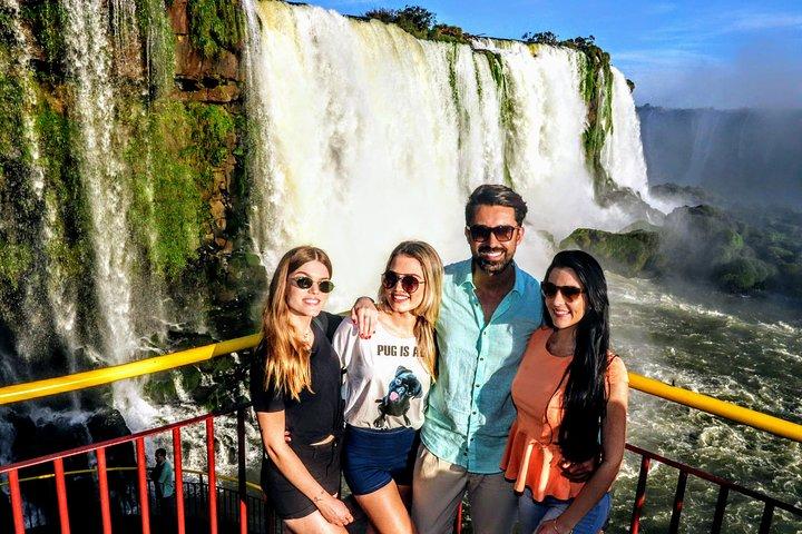 Iguassu Falls Brazilian Side: Macuco Safari, Helicopter Flight and Bird Park