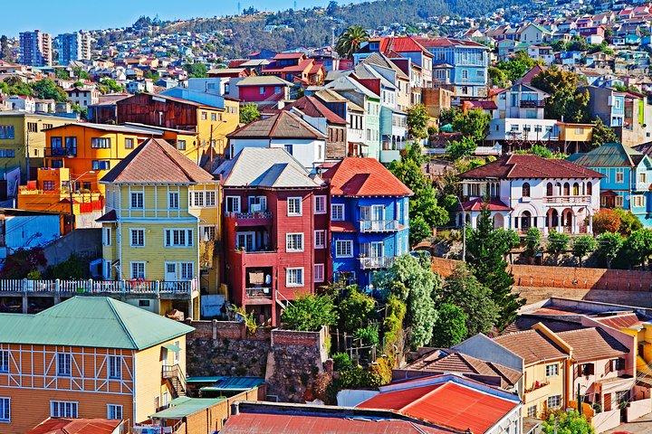 Private Tour: Viña del Mar and Valparaíso Tour with Wine Tasting in Casablanca Valley