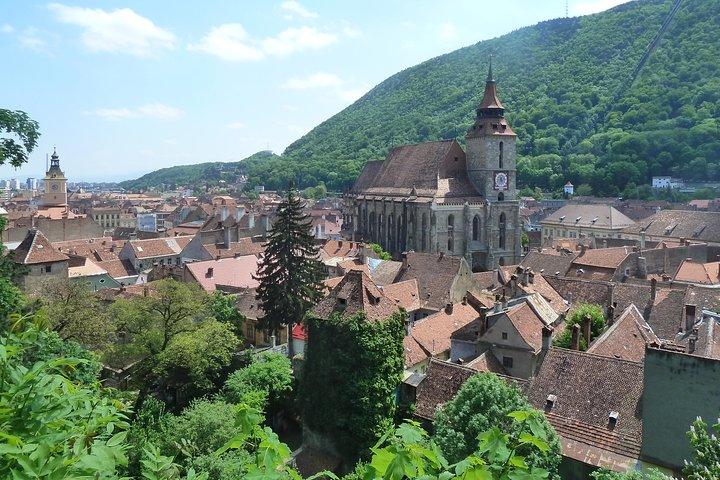 Guided visit in Spanish to the medieval center of Brasov (native Spanish guide).