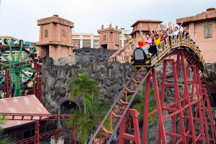 Sunway lagoon Theme Park Day-Trip Tour