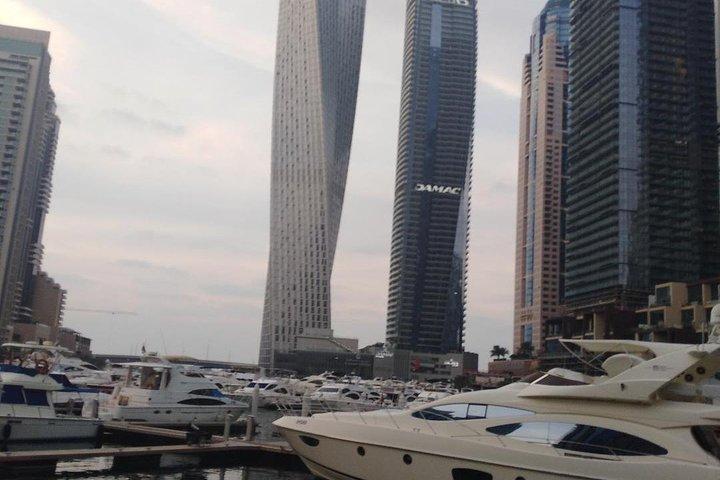 Private Tour : Dubai by Night with A Professional Driver