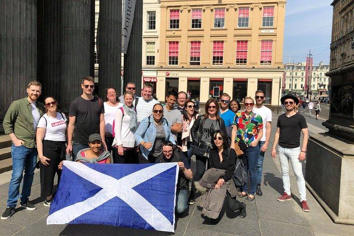 Glasgow City Centre Walking Tour with Local Guide