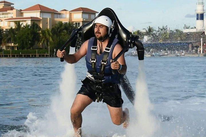 Jet Pack flight experience in Cancun. Challenge yourself to do it now.