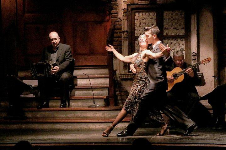 Tango Show and Dinner at: Aljibe Tango