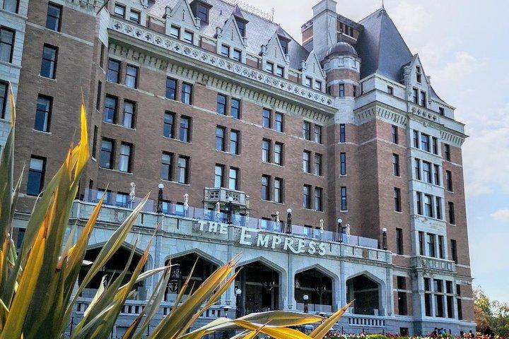 Two-Hour Luxury City Tour of Victoria