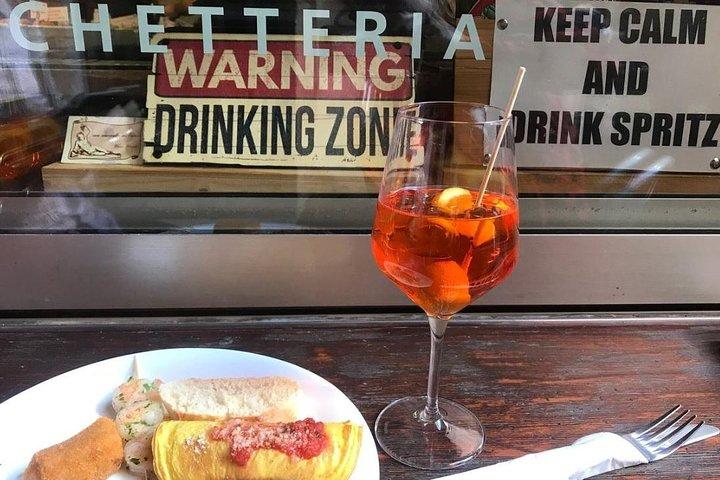 Traditional Spritz and Cicchetti Experience in Venice