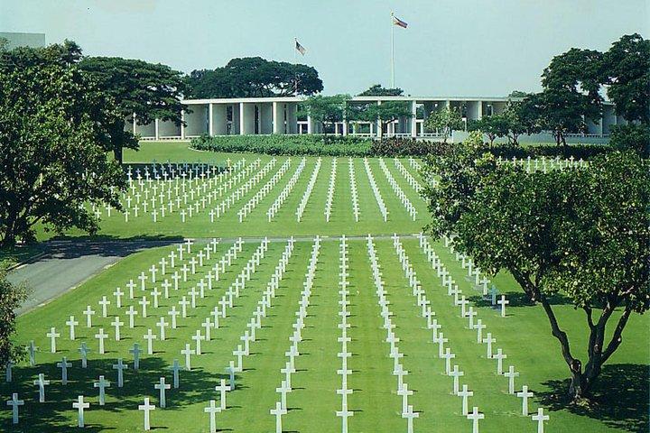Manila Old and New: Sightseeing Tour Including Intramuros and Fort Santiago