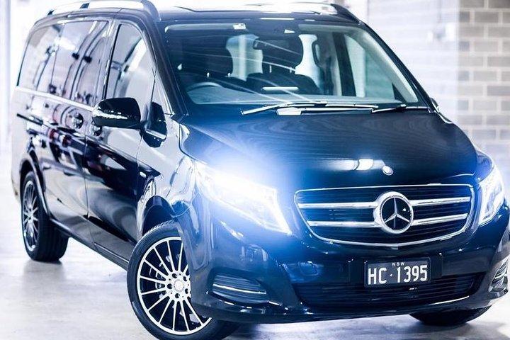 Luxury Mini Bus - Sydney Airport Transfers