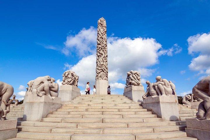 Private 5-hrs Oslo Exclusive Driverguide Luxury Limo/Van-Tour incl Museums
