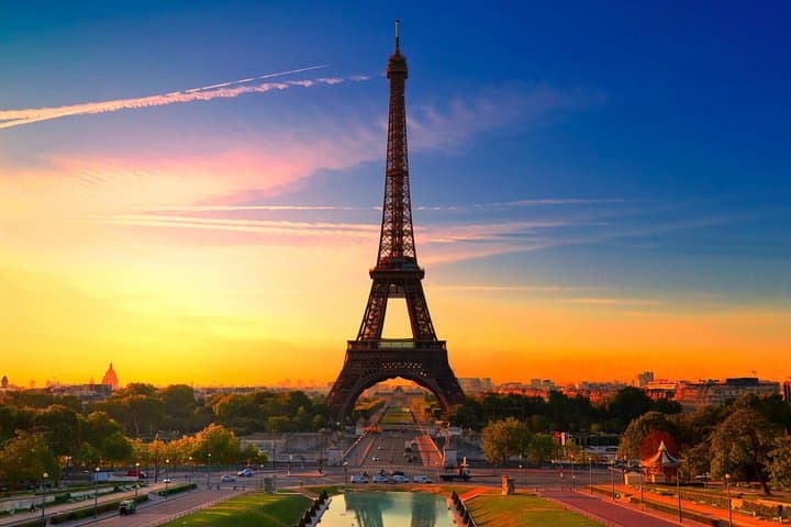 Eiffel Tower Lift Access with Optional Summit and Seine Cruise
