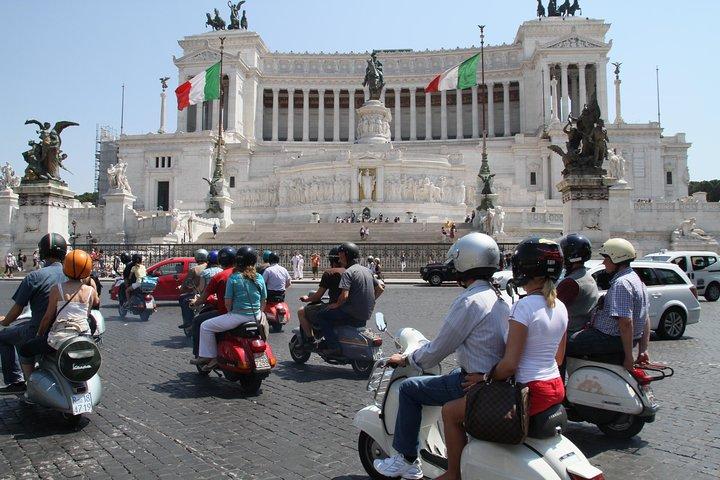 Rome Vespa Grand Tour