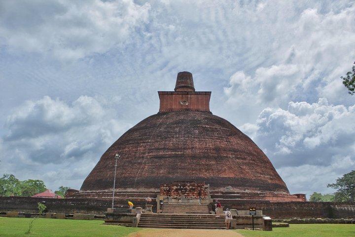 Historical Tour Itinerary