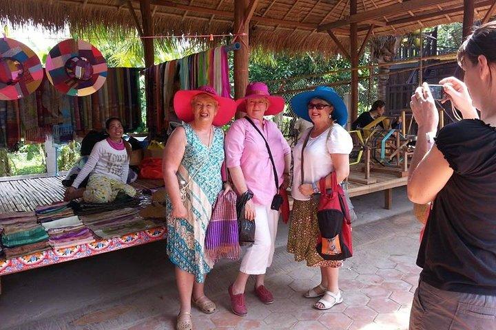 Full-Day Phnom Penh City & Silk Island with a local Tuk Tuk Tours