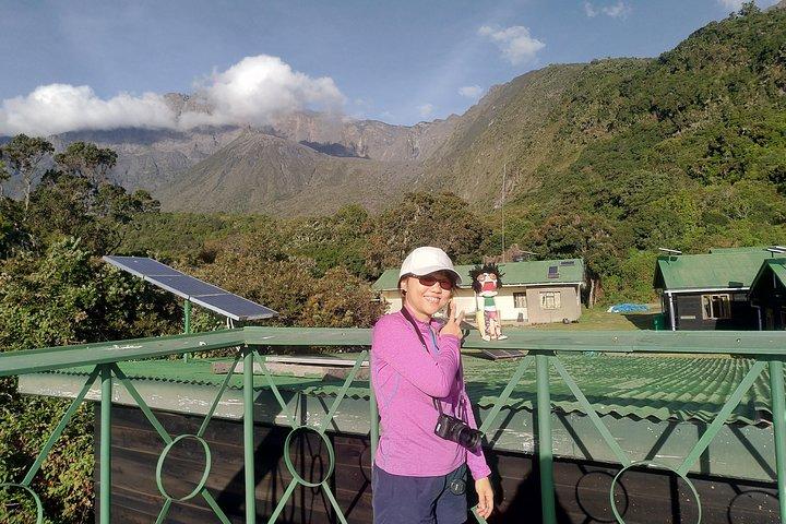 4 Days Mount Meru Trekking