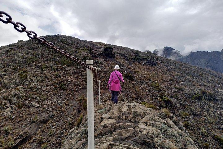 4 Days Mount Meru Trekking