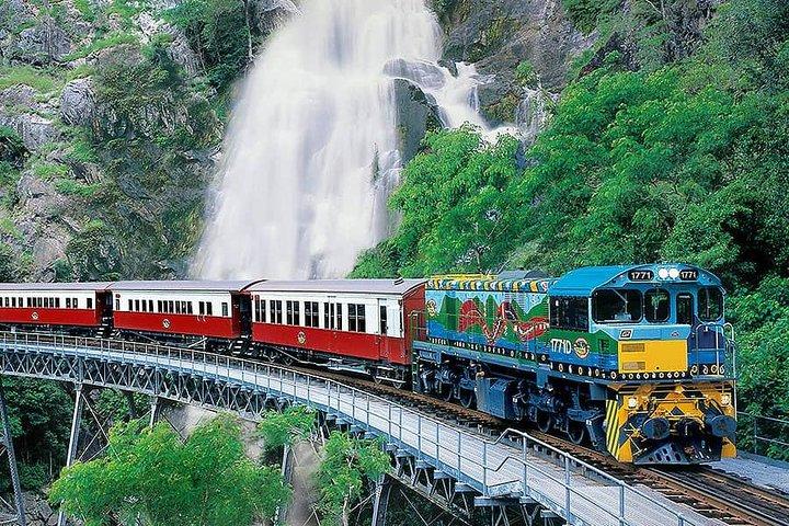 2 Day Great Barrier Reef and Kuranda Scenic Train & Skyrail Tour