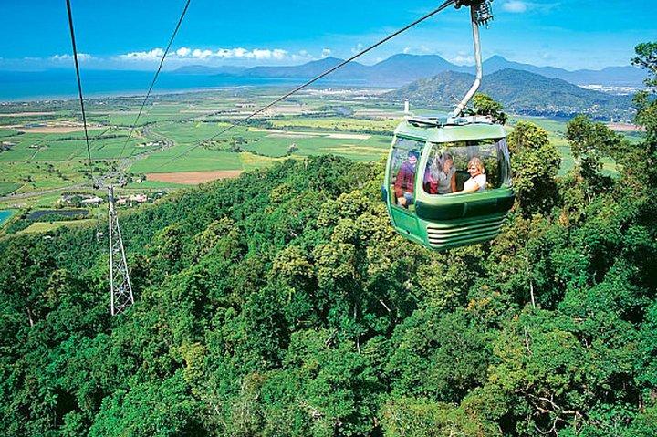 2 Day Great Barrier Reef and Kuranda Scenic Train & Skyrail Tour