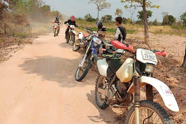 DB Siem Reap Half Day Dirt Bike Tour School