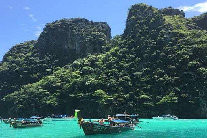 KRABI: 4 Island Snorkeling & Relax by Long Trail Boat with Lunch