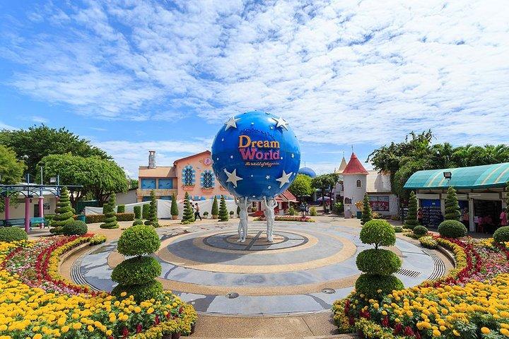 Bangkok Dream World Theme Park "Super Visa" Ticket (SHA Plus)