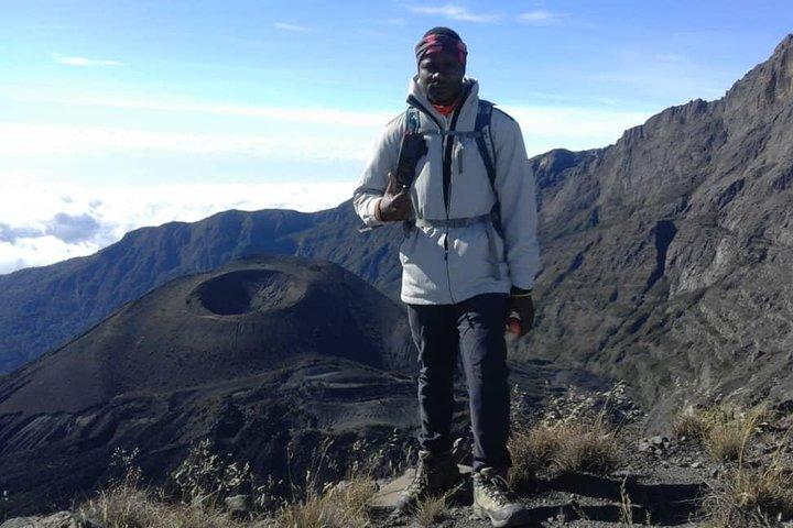 Mount Meru Hiking Four Days(3 Night)
