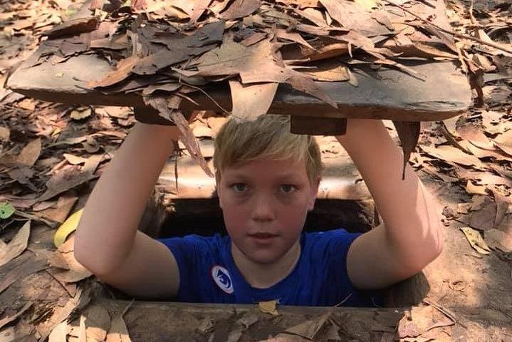 Combine Cu Chi Tunnels & City Tour by DGT