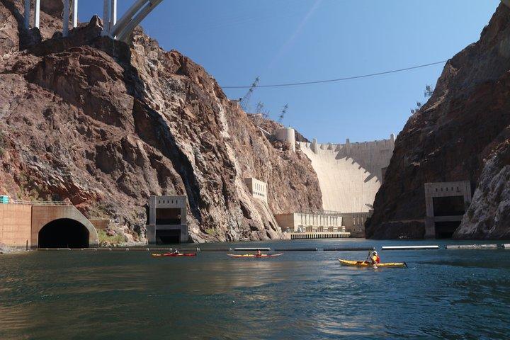 Hoover Dam and Black Canyon Full-Day Guided Kayak Tour