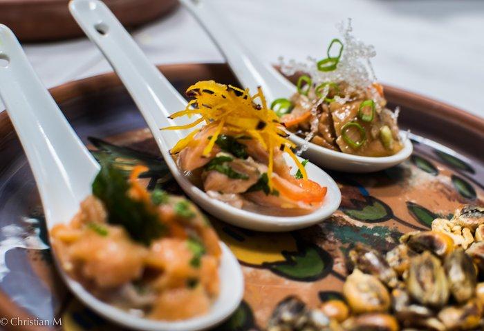 Local Market and Peruvian Cooking Class with Pisco Sour in Cusco
