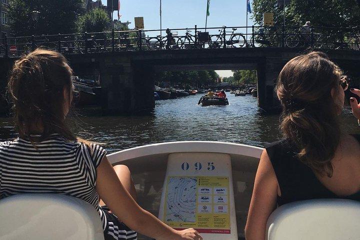 Amsterdam Independent Sightseeing by Pedal Boat