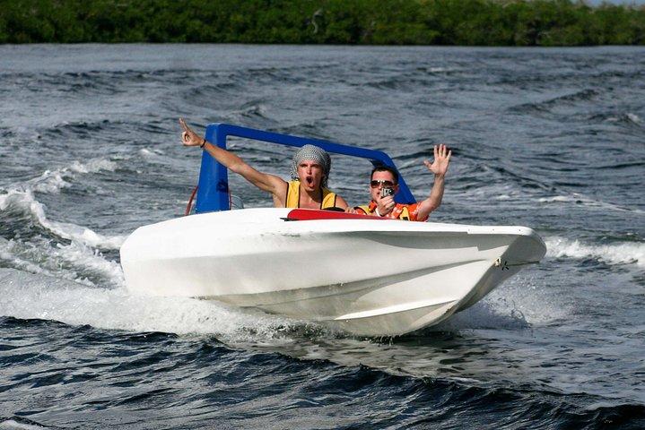 Jungle Tour In Cancun, drive a speedboat through the lagoon with your companion