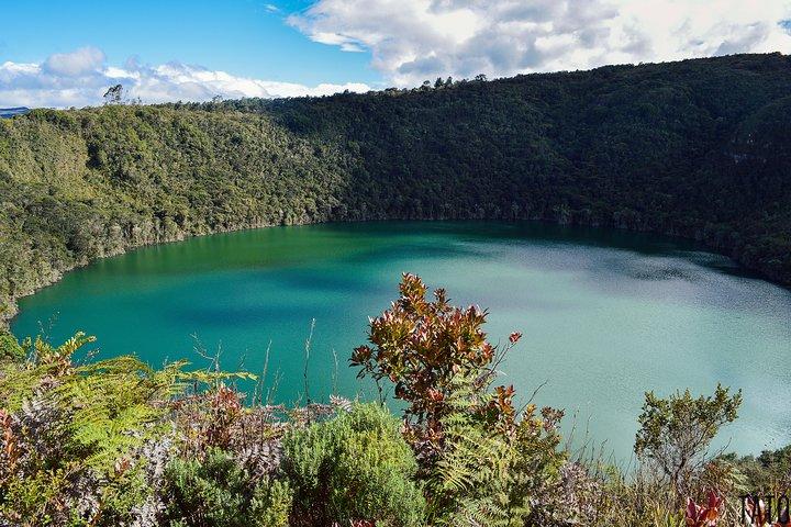 Village and Lake Guatavita Private Tour with Optional Lunch