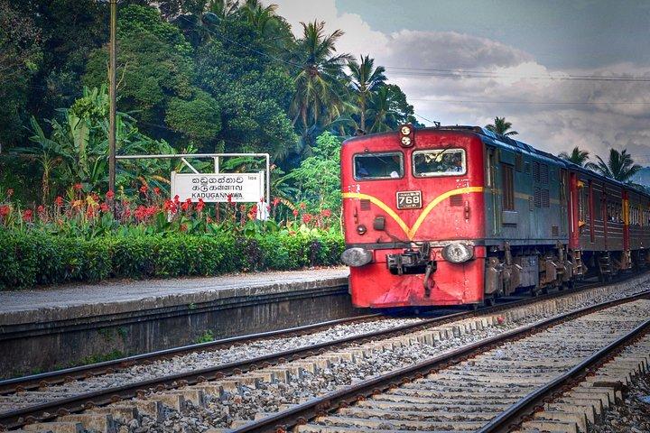 Colombo to Kandy Train Tickets (Reserved Seats)