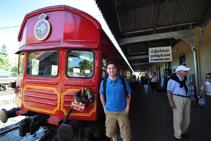 Colombo to Kandy Train Tickets (Reserved Seats)