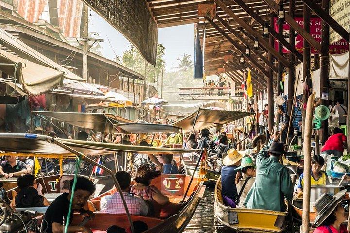 Private Tour : Damnoen Saduak Floating Market from Bangkok (SHA Plus)