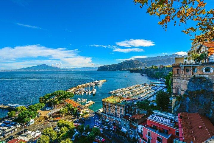 Private Transfer from Rome to Sorrento with 2 hours for sightseeing