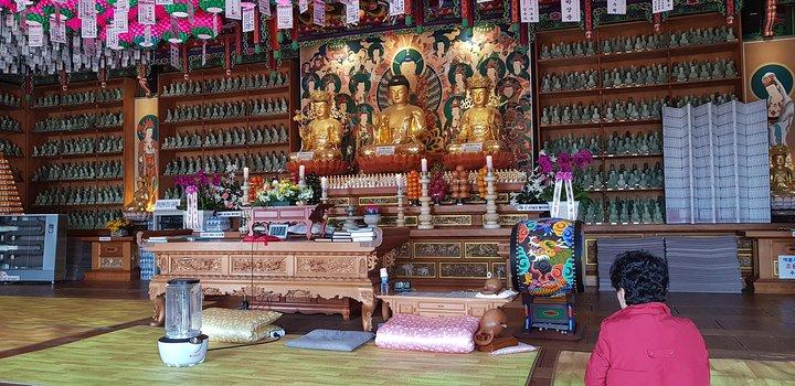 Private Trip to Seongmo Island(Temple) and North Korea Observatory+Kimchi Lesson