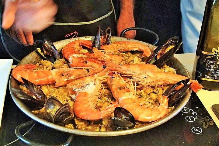 Paella & Tapas Cooking Class in Barcelona