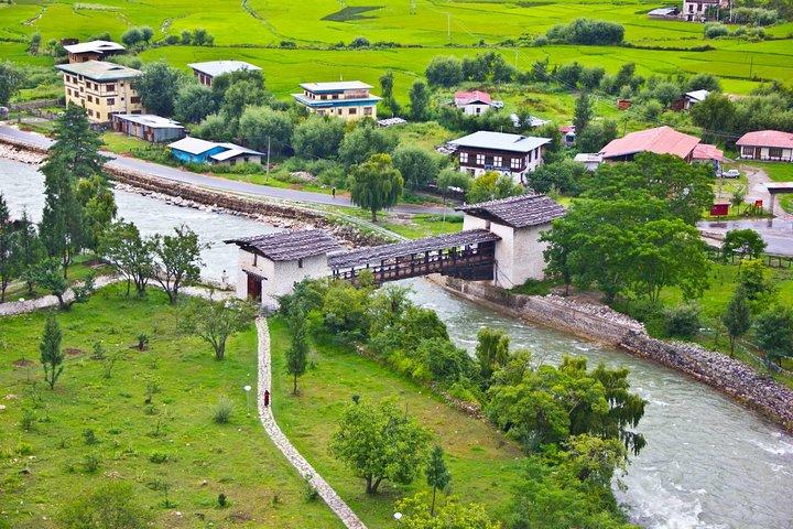 6-Day Tour of Dragon Kingdom From Paro