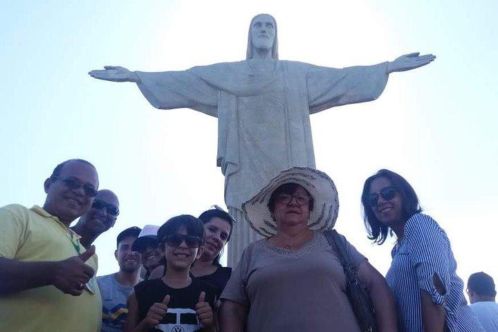 Rio Express: Guided tour of Sugar Loaf Mountain and Christ Redeemer.