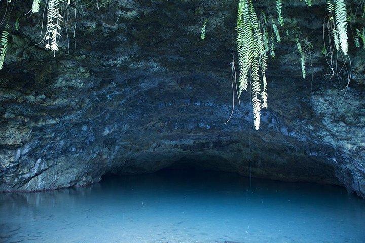 Private Tahiti Circle Island - Waterfalls, Black Sand & Views