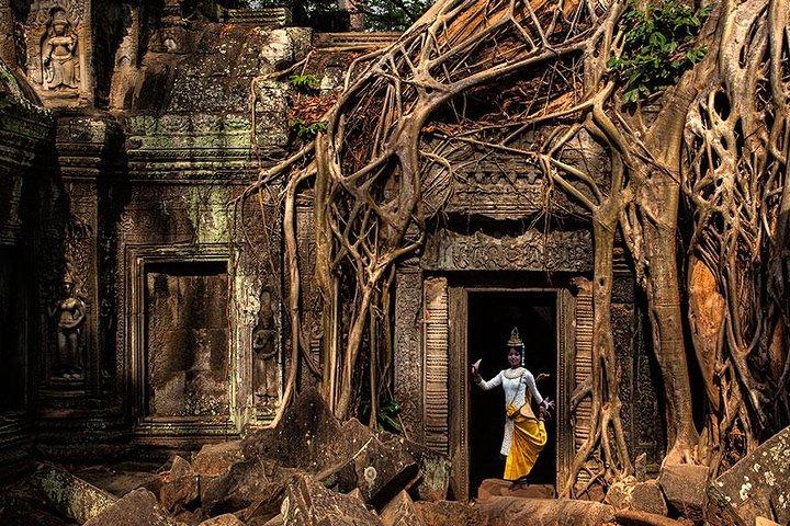 Angkor Wat: Sunrise or Sunset Tours with Tuk Tuk