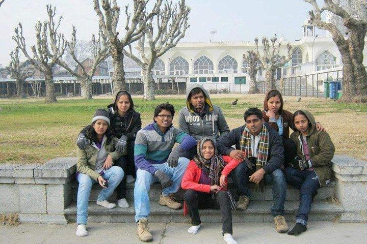 Kashmir Family Tour - 07 Days Includes Accommodation and Private Transport