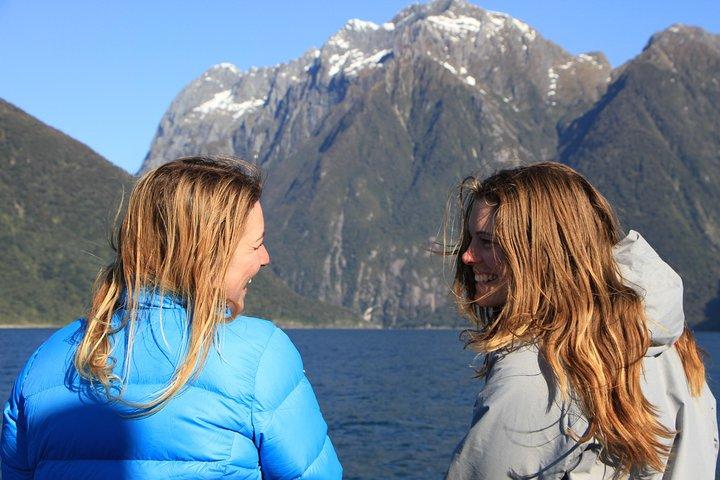 Milford Sound Glacier Flight & Cruise from Wanaka