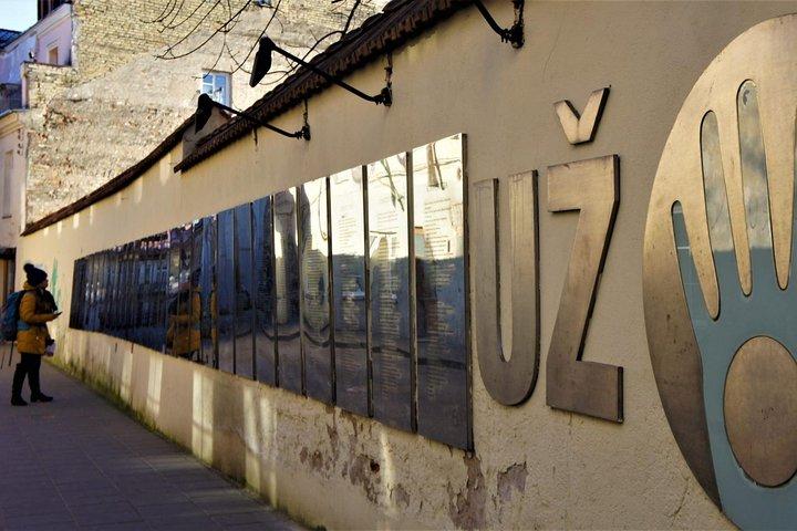 Vilnius Private Tour: Uzupis Republic Walking Tour