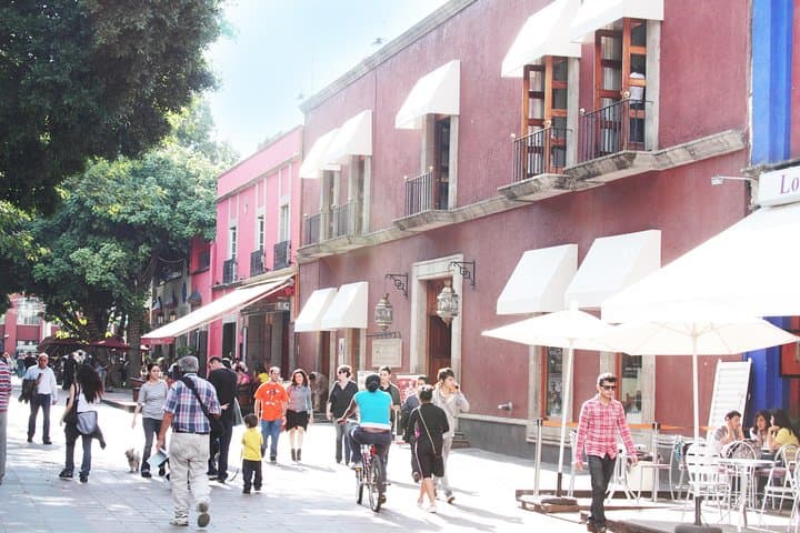 Bazaar Saturday - Convent of Carmen - San Angel